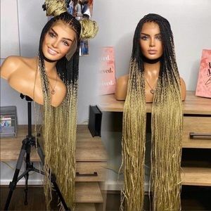 ✨ 13x4 frontal Knotless Braids wig
✨ 42” in length